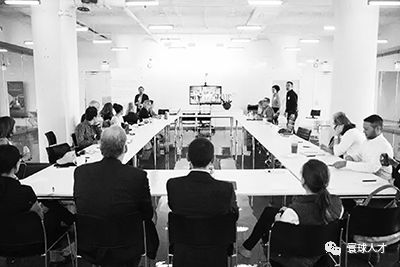 创新引擎与专业设计 美国发展路径的双轮驱动